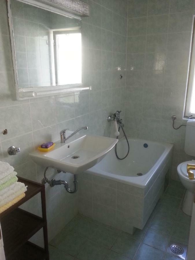 Ante Apartmani Crikvenica Exterior photo